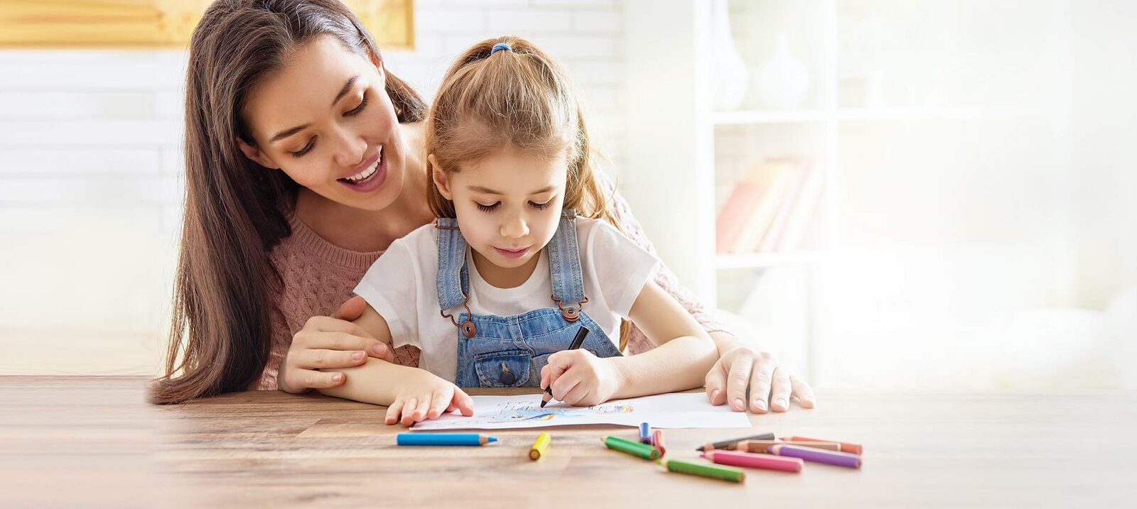Accompagnement d'un enfant pour les devoirs
